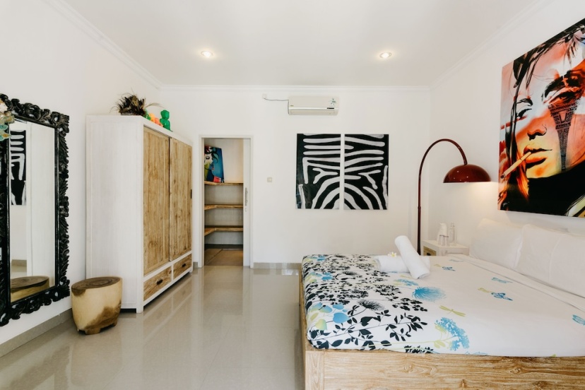 Villa Bamboo - Great Location Pool Villa in Seminyak — комфортный отель в Кута
