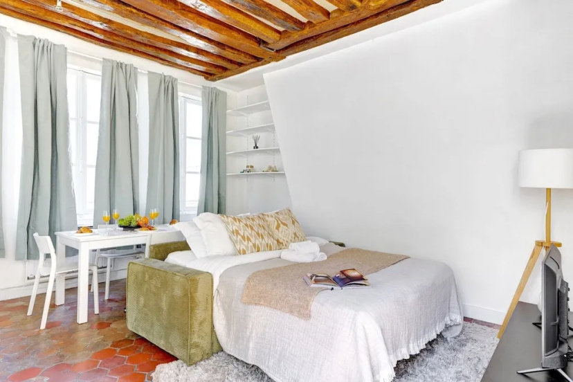 Charming 1BR Near Latin Quarter — отзывы гостей и цены