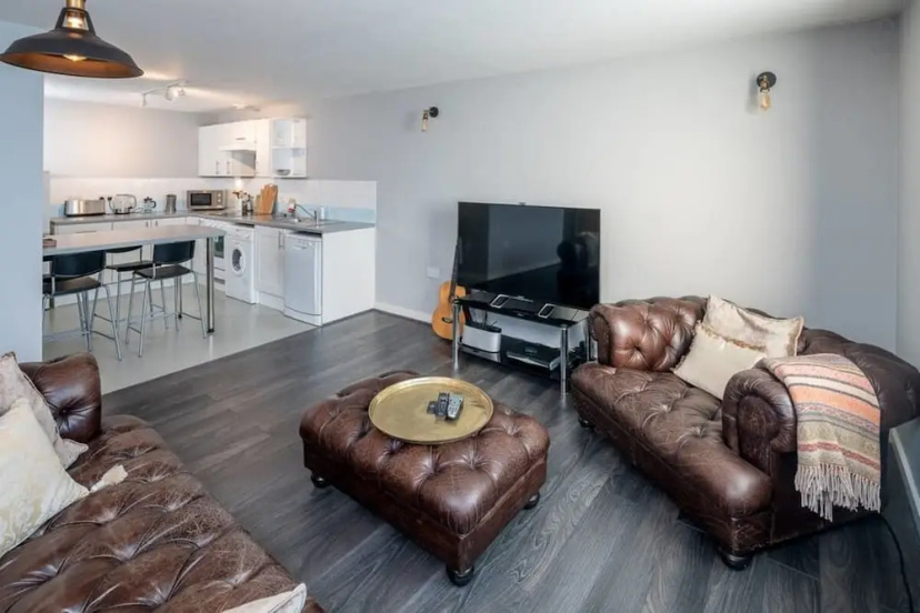Spacious 1-bed 5 Mins to Westminster Abbey — отзывы гостей и цены