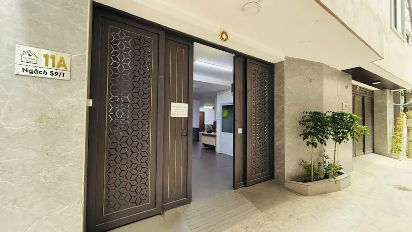 Era Apartment Khuc Thua Du — отель с удобствами в Ханое