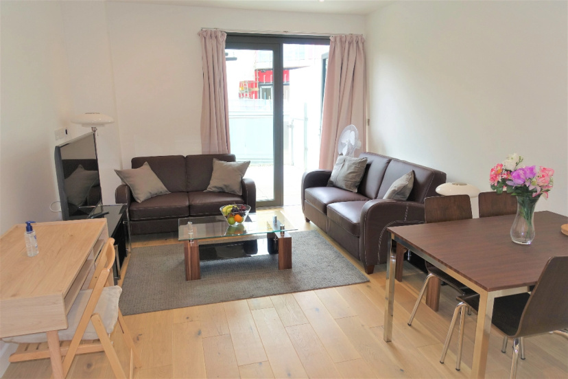 Twickenham Gateway by Vantage Apartments — забронировать отель в Лондоне