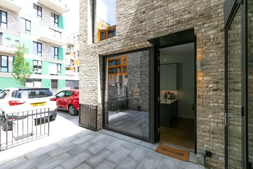 LT Greenwich 3 Bed Townhouse — комфортный отель в Лондоне
