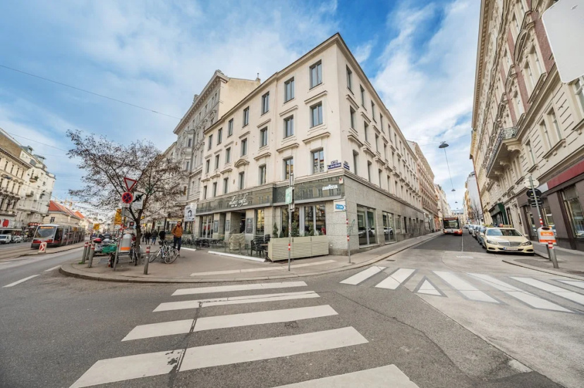 Serviced Apartments Josefstadt City — отель в вене, Австрия