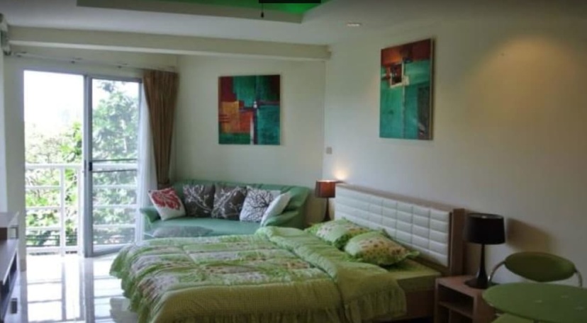 Jomtien Beach Condominium Jbc S2 F4 R1 — отель с удобным расположением в Паттайе