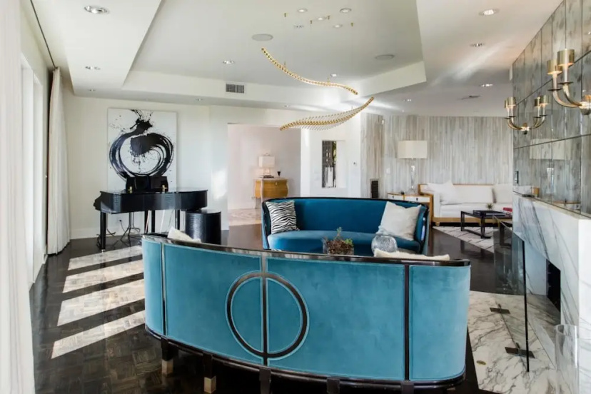 Цены на Villa Cabana в Лос-Анджелесе