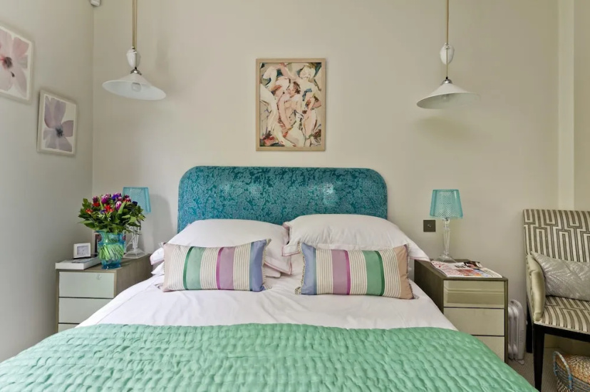 Цены на Charming 1 Bed Flat Chelsea в Лондоне