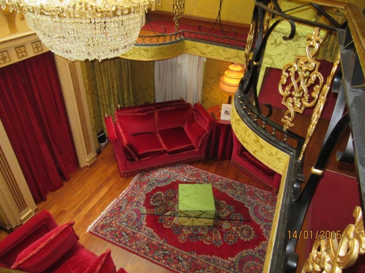 Iflat Spanish Steps Elegant Apartment — отель с удобствами в Риме
