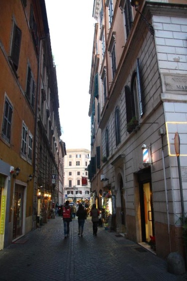 EVE Guest House at Trevi Fountain — отель с удобствами в Риме