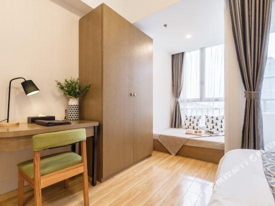 Litu International Apartment (Guangzhou Greenland Central Plaza) — отель с удобным расположением в Гуанчжоу