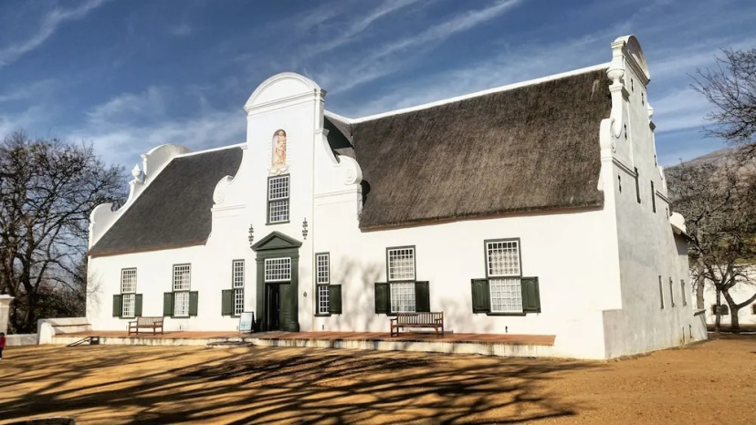 Цены на Hout Bay Beach Cottage в Кейптауне