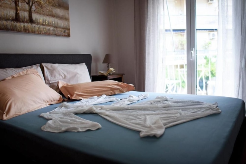Цены на Charming Apartment in heart of Athens в Афины