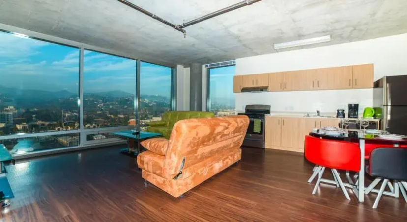 California Adventure Apartment — отель с удобствами в Лос-Анджелесе