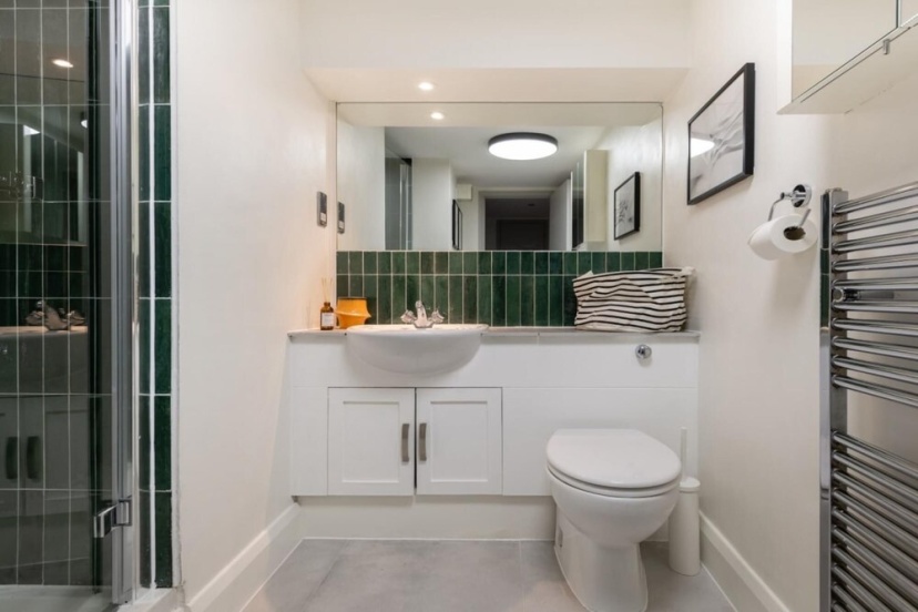 The Wapping Wharf - Modern Bright 2bdr Flat on the Thames With Parking 3 — отель в Лондоне, Соединенное Королевство