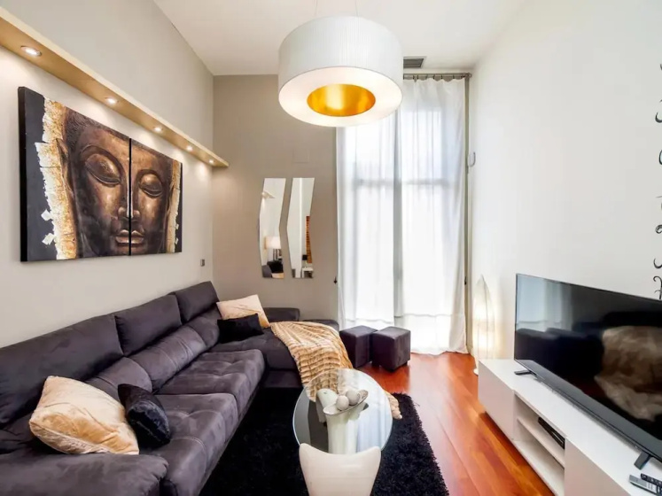 Victoria City Center 2 Downtown Luxury Duplex — забронировать отель в Барселоне