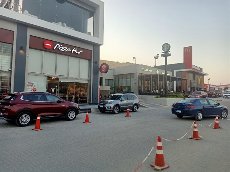Yellow & Brown Moderne Style Near Food-court — отзывы гостей и цены