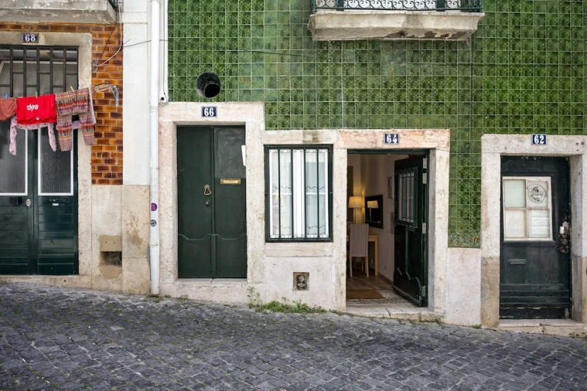 Цены на Charming Flat in Lisbon's center в Лиссабоне
