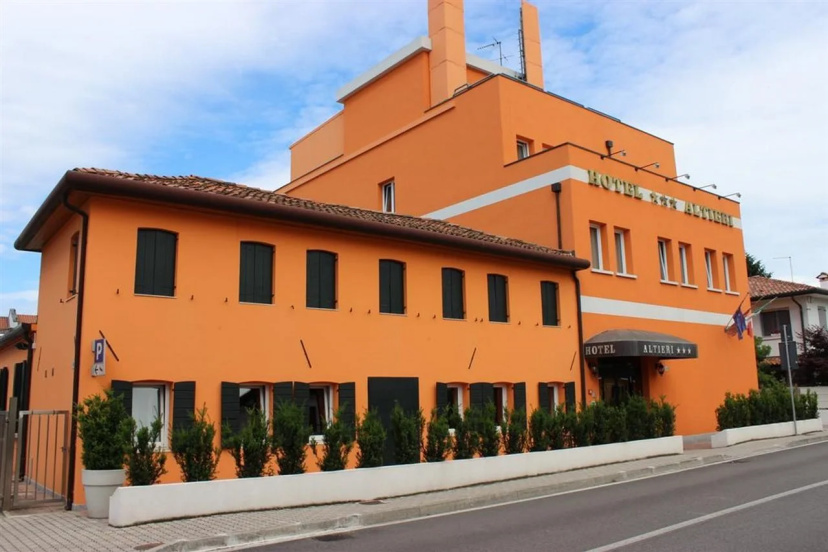 Hotel Altieri — отель в Венеции для семейного отдыха