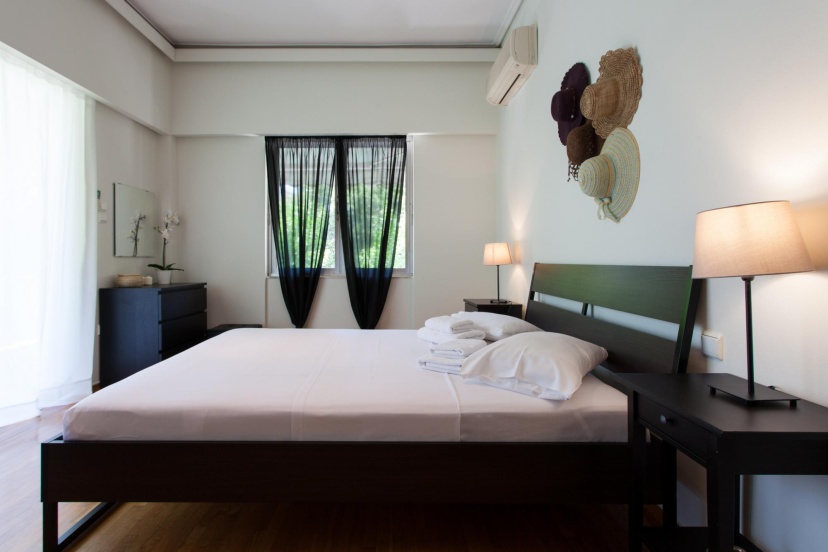 Lovely Apartment in Athens-psychiko Renovation May 2025 — отель с удобствами в Афины