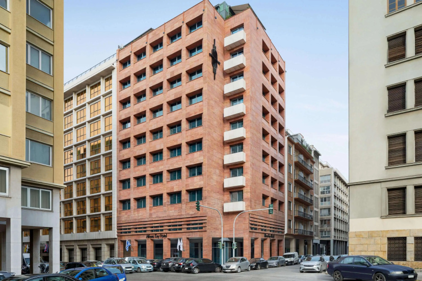 Zeus Essence Athens Central, former Athens Key — отель с удобствами в Афины