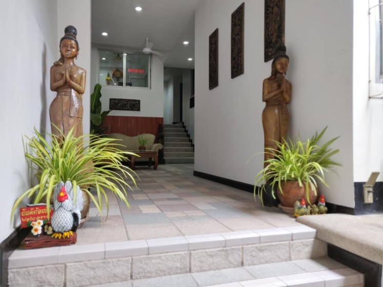 Цены на Amstellux Apartments в Паттайе