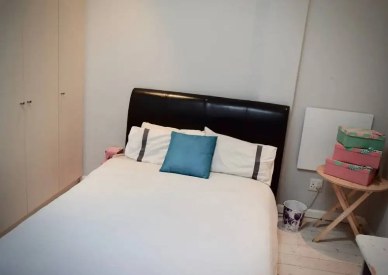 2 Bedroom Designer Apartment In Cape Town City Centre — забронировать отель в Кейптауне