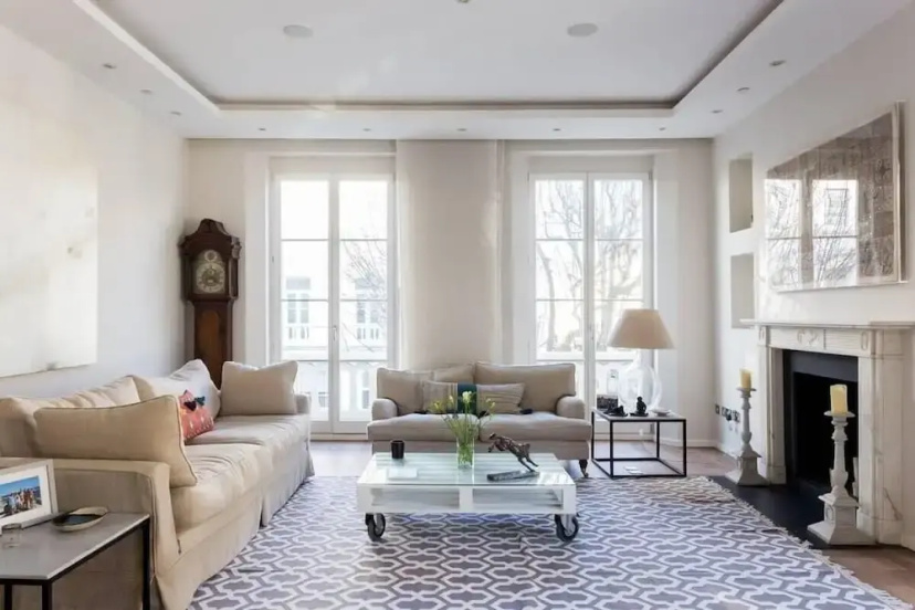 Spectacular 4 Bed House, Pimlico — отель с удобным расположением в Лондоне