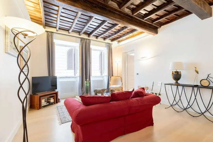 Rome As You Feel - Trevi Luxury Apartment — комфортный отель в Риме