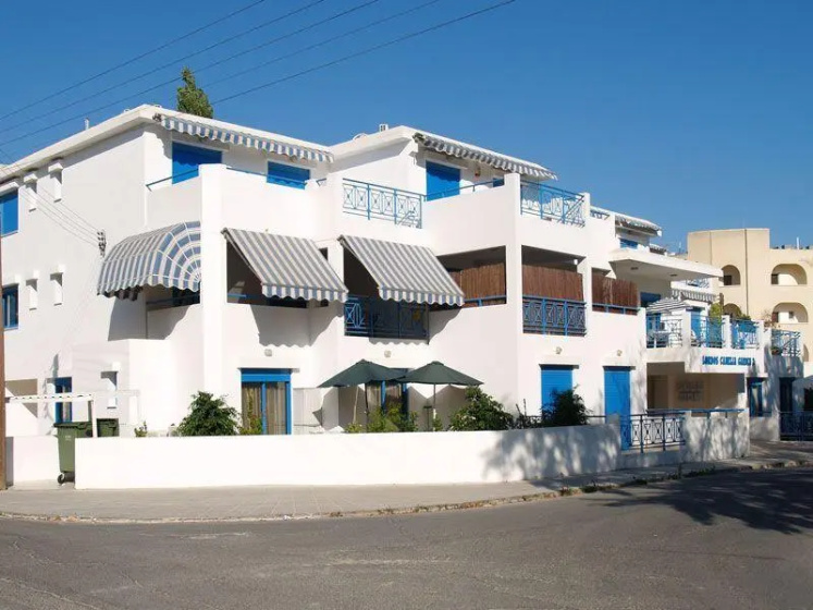 Lordos Camelia Apartment — отель с удобствами в Лимассол