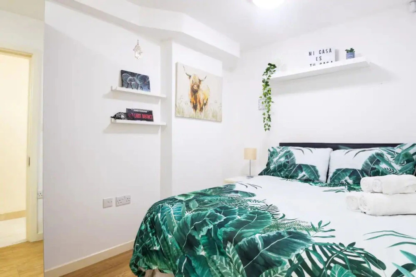 Stylish 2 Bedroom Apartment in the Heart of Shepherds Bush — отель в Лондоне, Соединенное Королевство