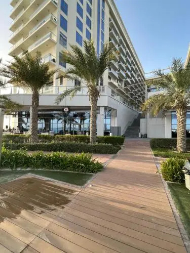 Breathtaking Studio Apartment in Marjan Island — отель с удобствами в Рас аль-Хайме