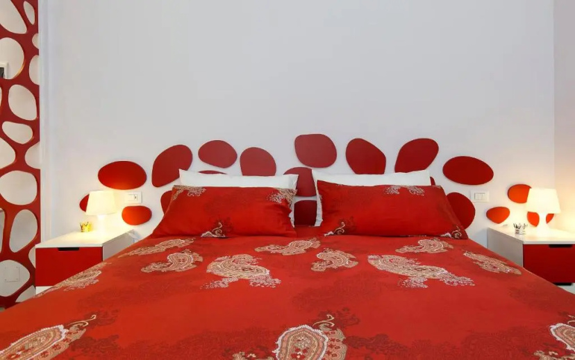 Appartamento Rosso a Milano, tranquillo, vicino allo IEO — забронировать отель в Милане