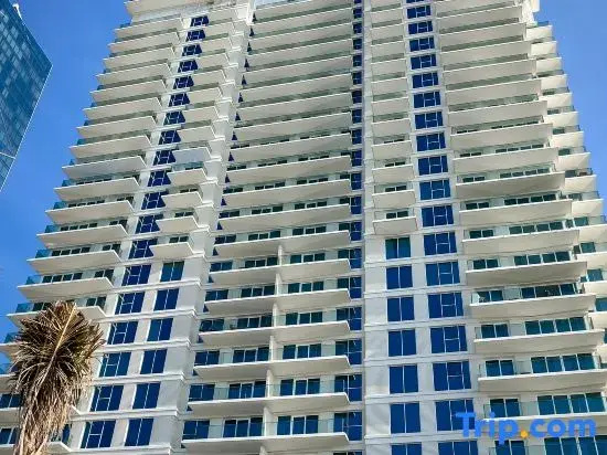 Цены на Elite 2BR at La Vie with sea view в Дубае