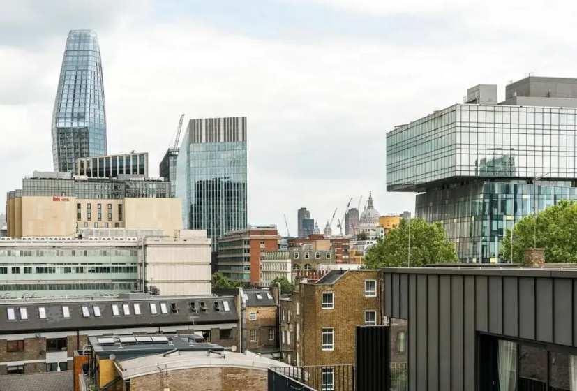 16 Minutes Walk To London Eye/shard View & Balcony — отель с удобствами в Лондоне