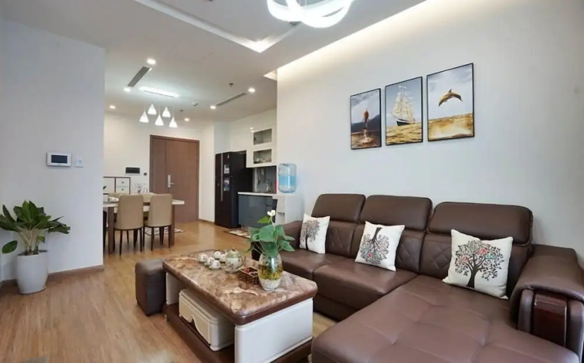 Luna's House Luxury Apartment at Vinhomes Metropolis — отель с удобным расположением в Ханое