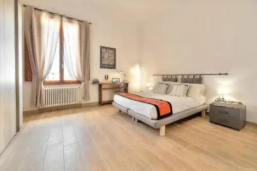 Sweet Home Pisana — забронировать отель в Флоренции