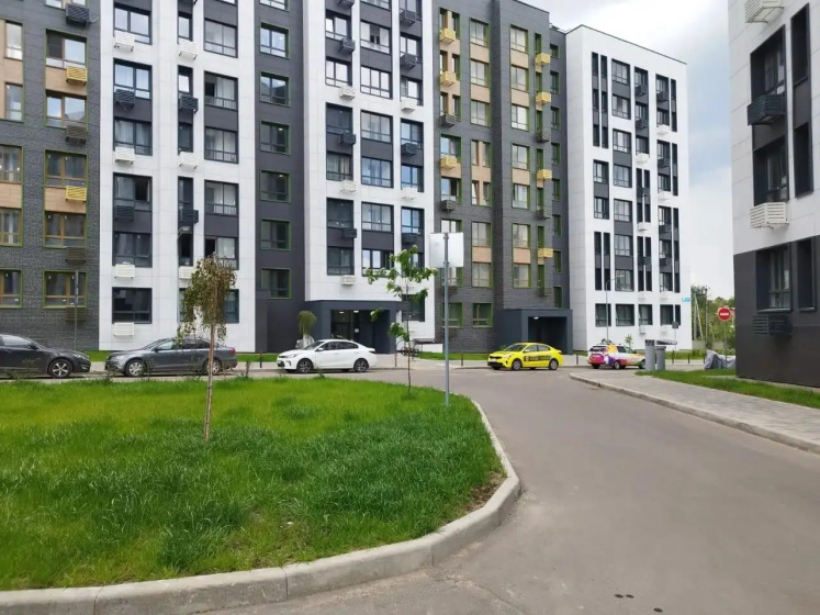 JustAparts (ДжастАпартс) на улице Генерала Дьяконова — забронировать отель в Химках