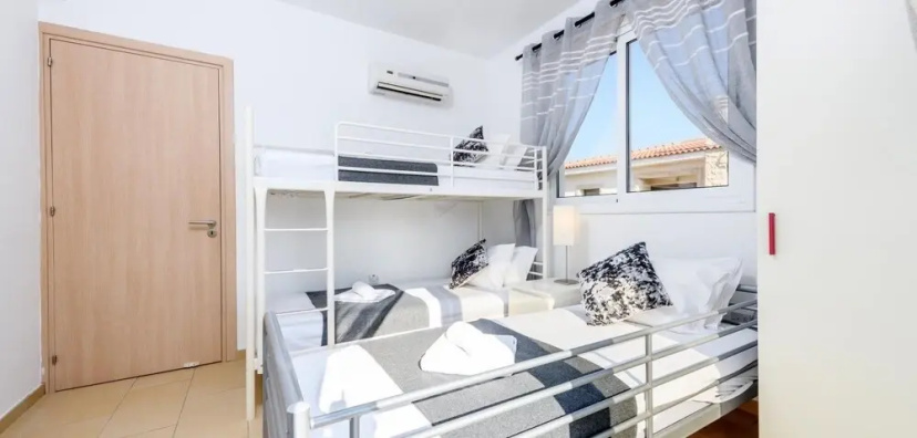 Nissi Gardens Villa — отель в Айя-Напа, Кипр