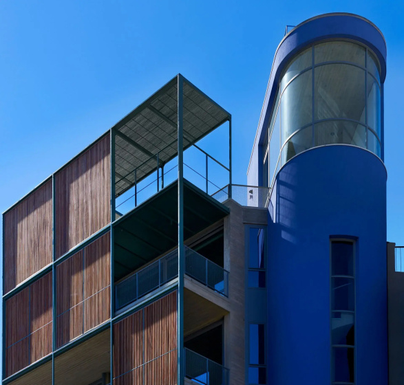 Athens BlueBuilding — отель с удобным расположением в Афины