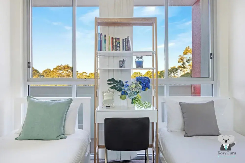 Kozyguru | Westmead | Modern Apt | Near Hospital — отель с удобствами в Сиднее