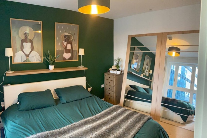 Central 1 Bedroom Apartment in Aldgate East in Zone 1 — отзывы гостей и цены