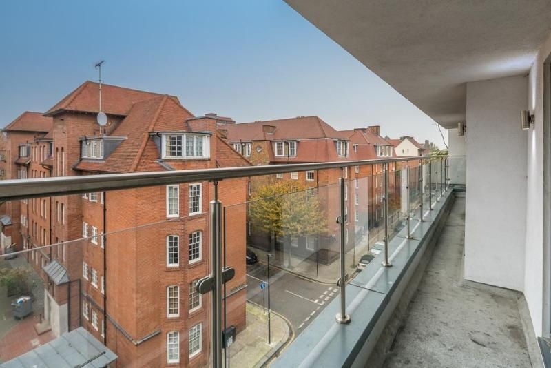 Цены на OYO Home 109 Old Nichol Street в Лондоне