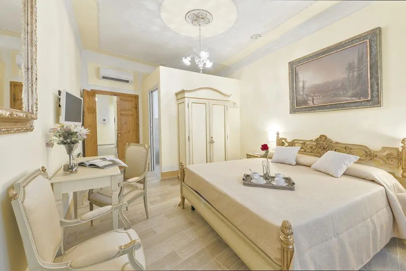 Minerbetti Suite Halldis Apartments — отель с удобным расположением в Флоренции