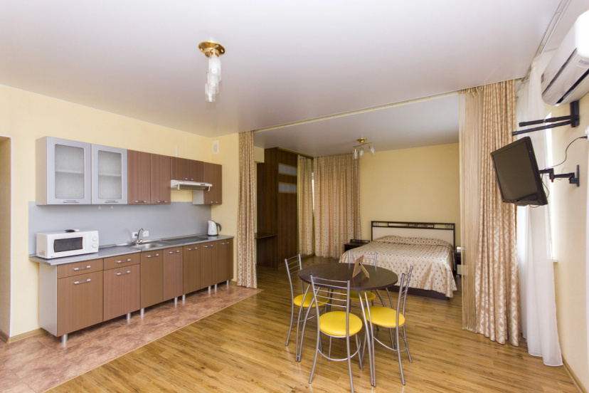 Apartments na ulitse Melnichnaya — забронировать отель в Тюмени