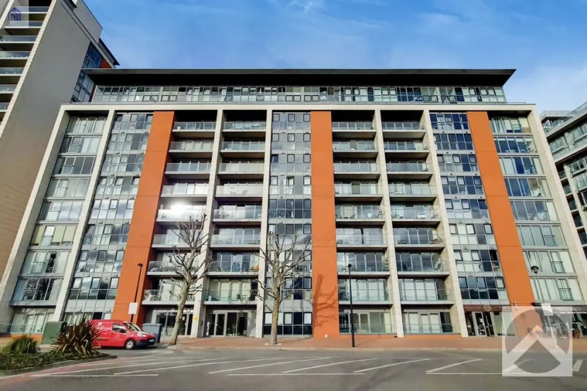 Цены на Adriatic One Bed and Bath  Apartment в Лондоне