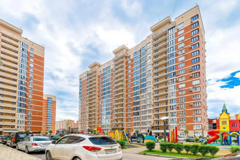 Family Apartments (Фэмили Апартментс) на улице Героев-Разведчиков 8 корпус 2 — отель в Краснодаре, Россия