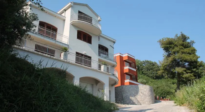 Apartments Sun Seoce — комфортный отель в Будва
