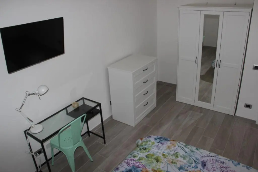 Цены на Appartamento Via dei Fabbri Navali в Риме