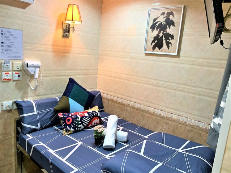 I Top Guest House — отель с удобствами в Гонконг
