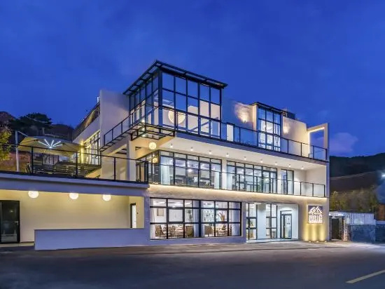 Qinghuan Villa — забронировать отель в Пекине