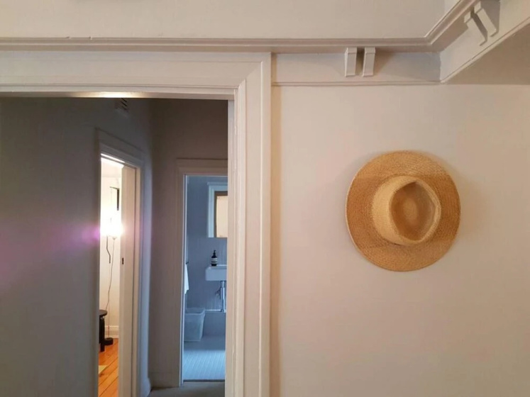 Spacious Art Deco Apartment in Darlinghurst — отель с удобным расположением в Сиднее